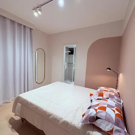 Apartamento NOVO 2Q próximo a Praia do Forte-2